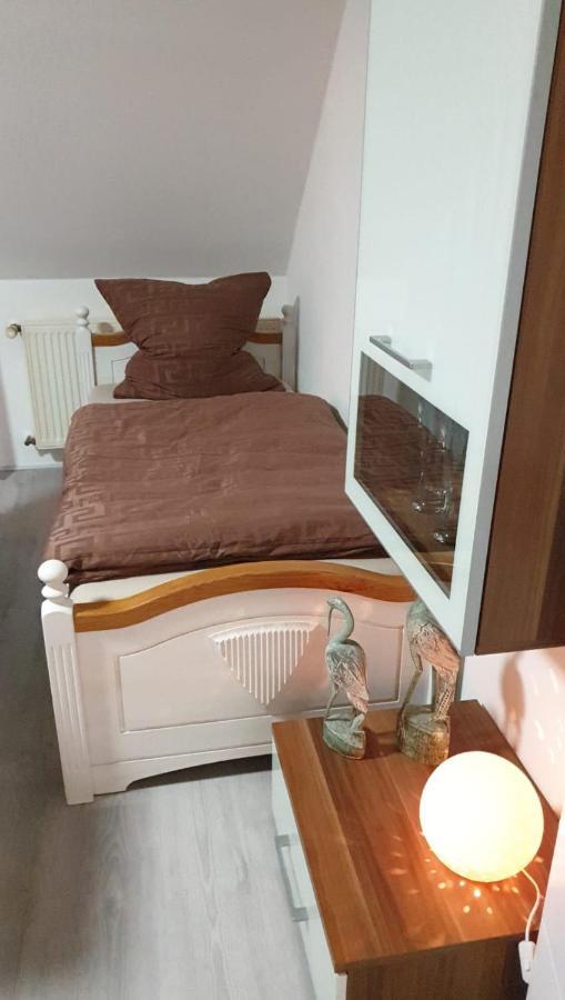 Ferienwohnung 24 Oben Rechts 4 Zimmer Lathen Esterno foto